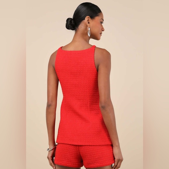 Lulu's Red Textured Sleeveless top with Button Front - Picture 2 of 11